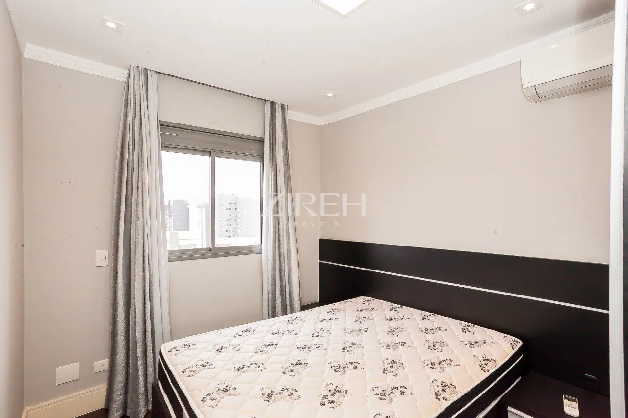 Furnished apartment, 134 m², with floor-to-ceiling windows — photo 16