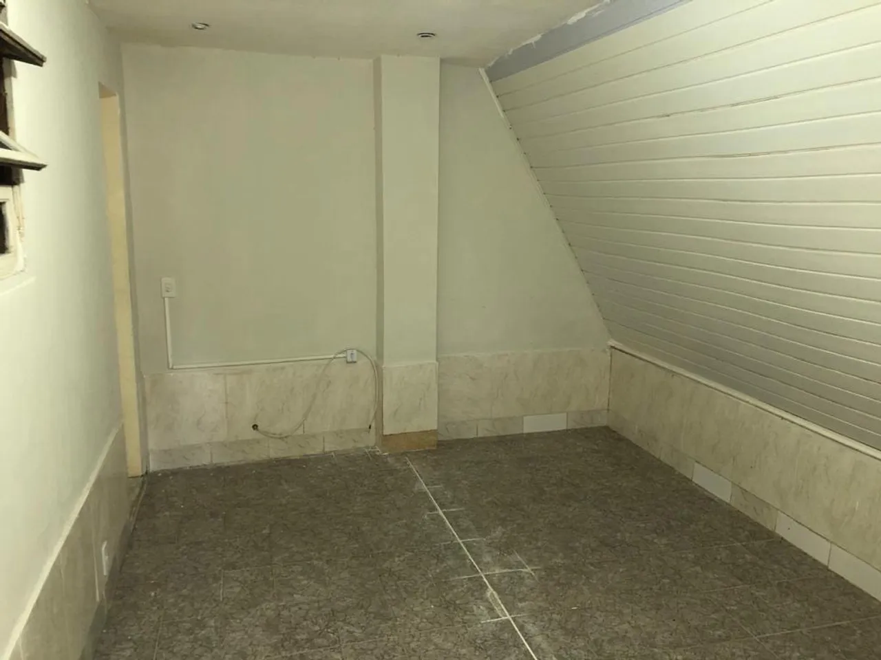 House with 3 bedrooms, 3 bathrooms and an open-plan kitchen — photo 15