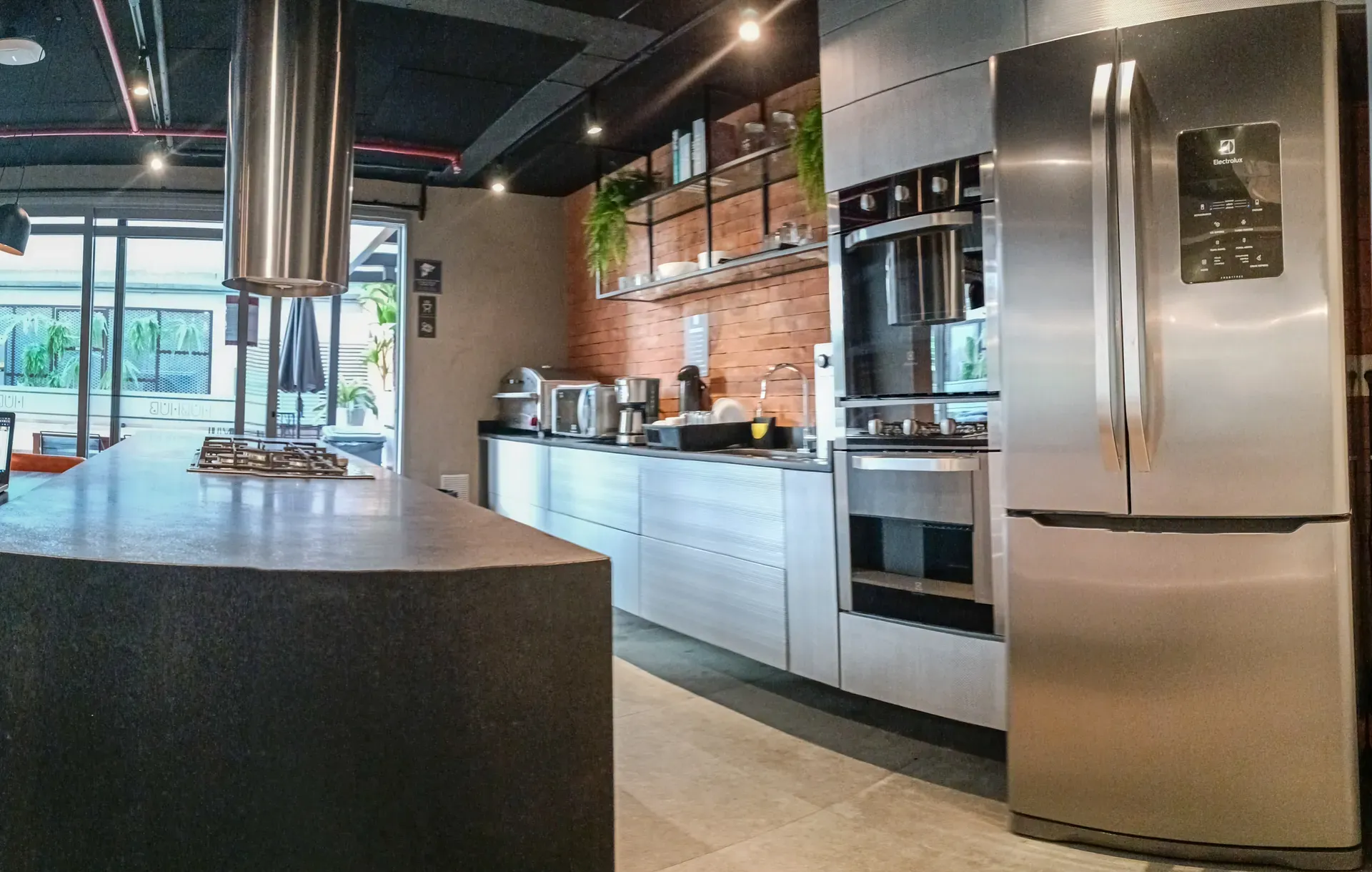 Furnished studio in a building with a coworking space — photo 26