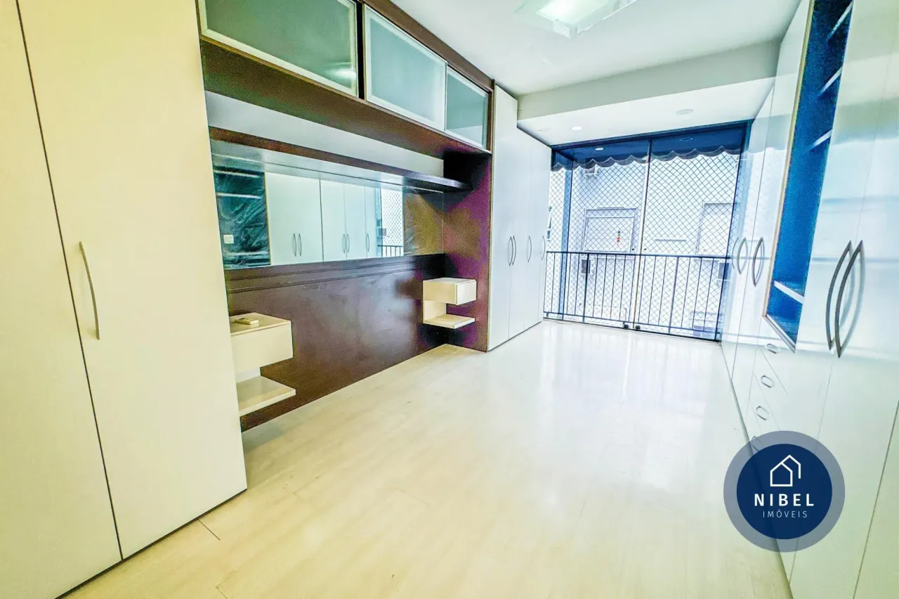 Penthouse with 3 bedrooms and integrated kitchen — photo 13