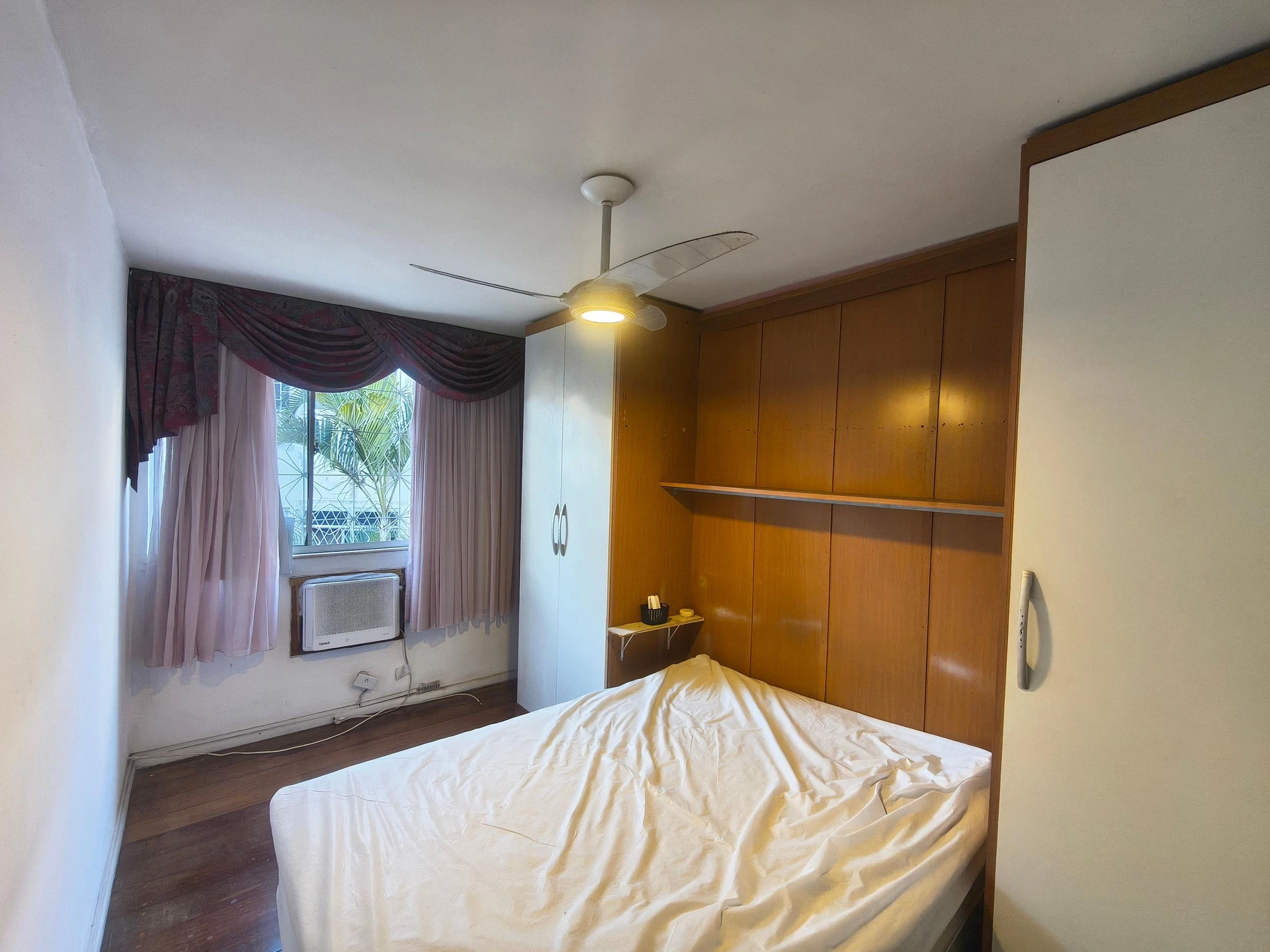 Unfurnished apartment with 2 bedrooms and 1 parking space — photo 4