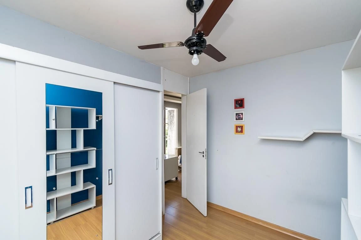 Apartamento amueblado con 2 dormitorios y balcón — photo 10