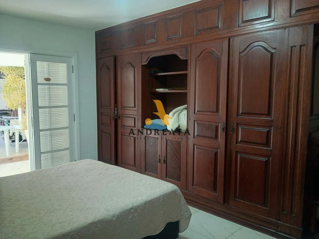Closed-condominium house with 4 bedrooms and gas stove — photo 3