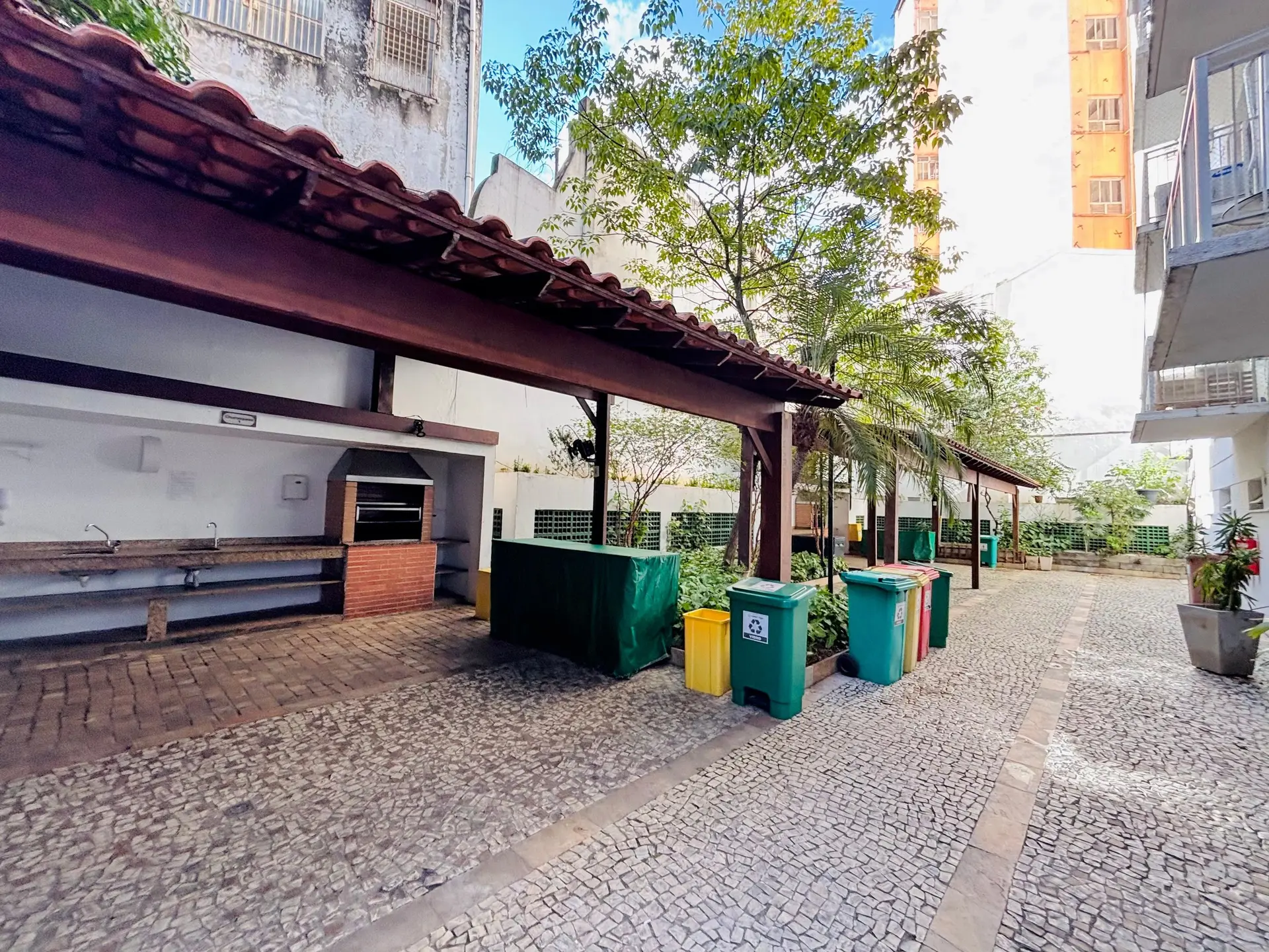 Apartamento mobiliado com cozinha integrada, 1 quarto — photo 32