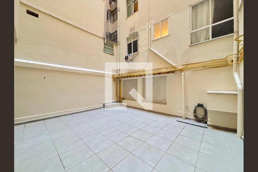 113 m² apartment with 3 bedrooms and 2 bathrooms — photo 25