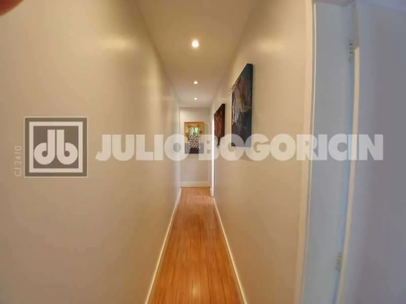 Furnished 191 m² apartment with 4 bedrooms and 2 parking — photo 28