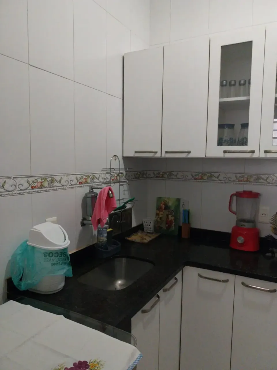 Furnished 1-bedroom apartment with pets allowed — photo 2
