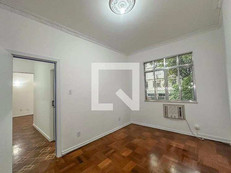 2-bedroom apartment with a mountain view in Rio de Janeiro — photo 23