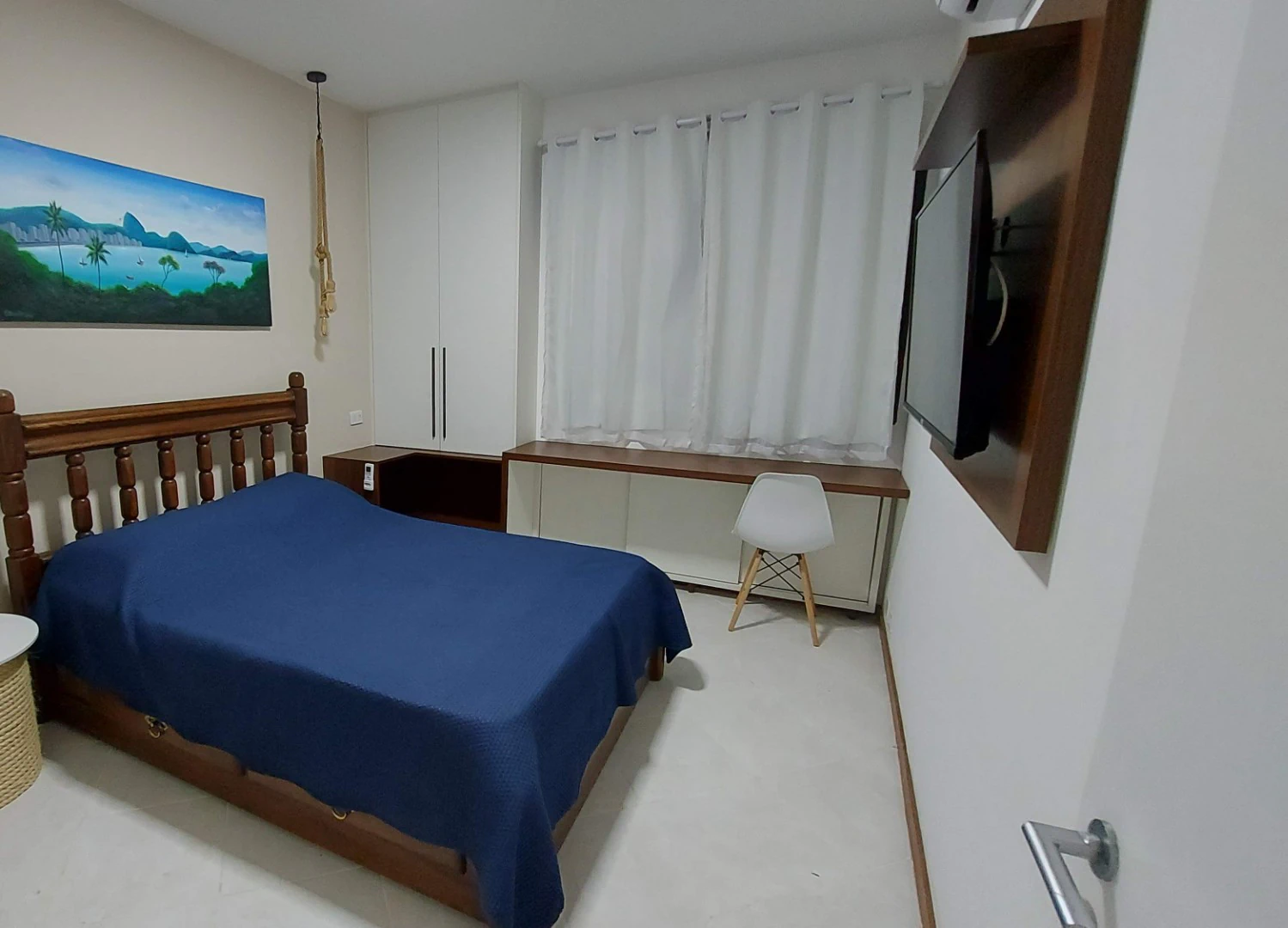 Furnished 1-bedroom apartment with a balcony — photo 3