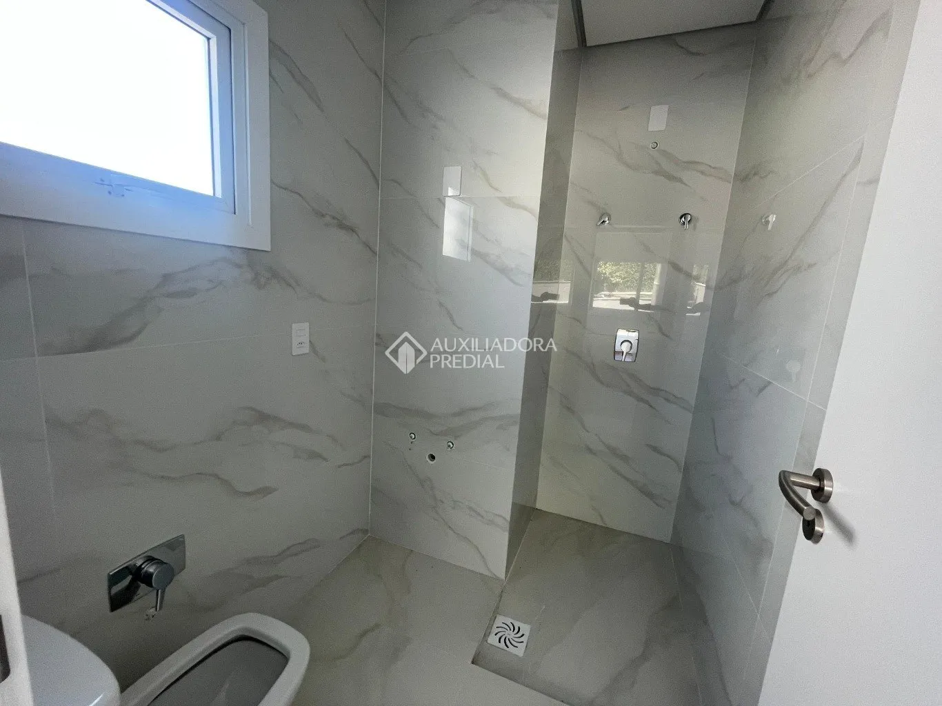 3-bedroom apartment with 159 m² and 2 parking spaces — photo 21