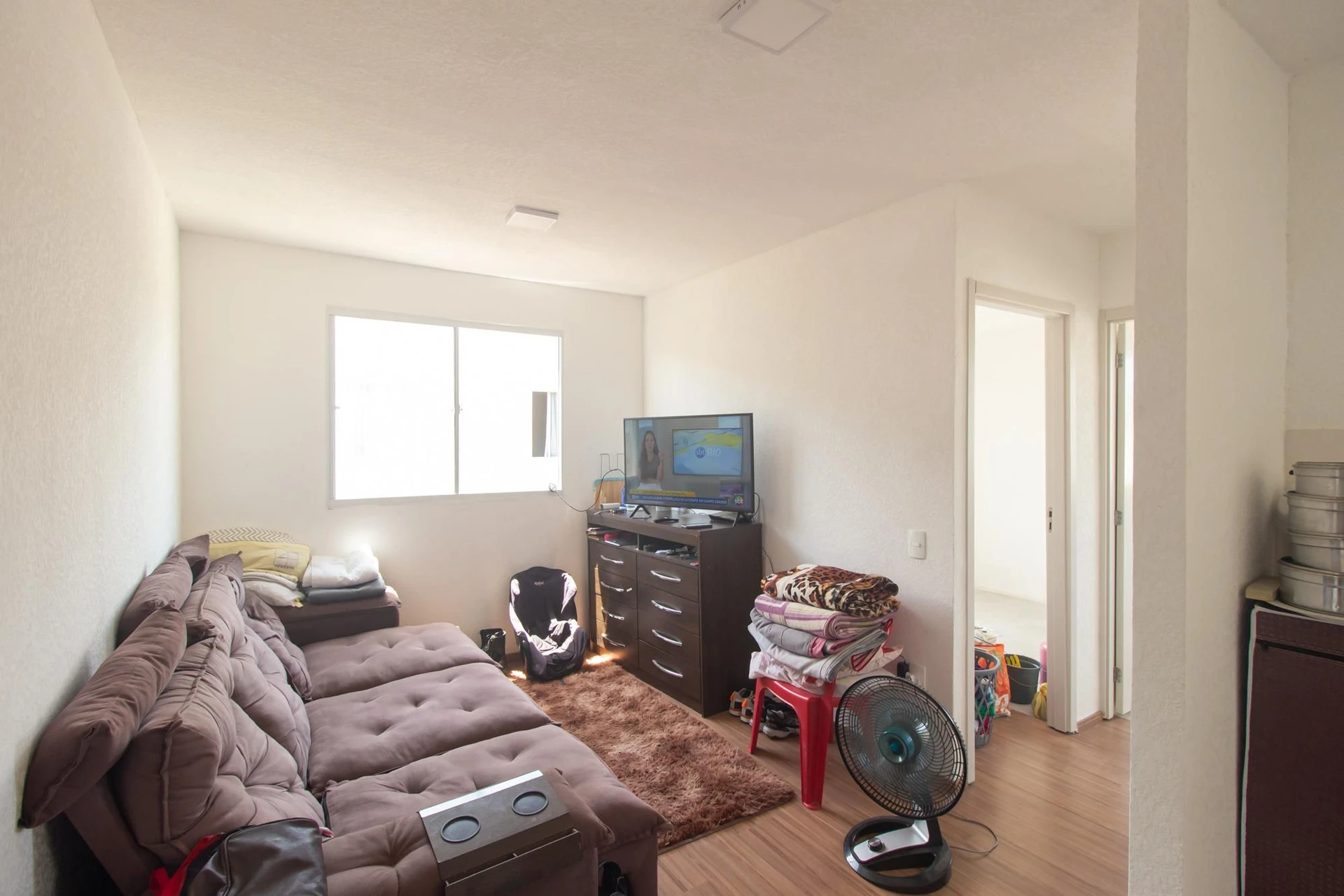 Furnished 2-bedroom apartment with 1 bathroom