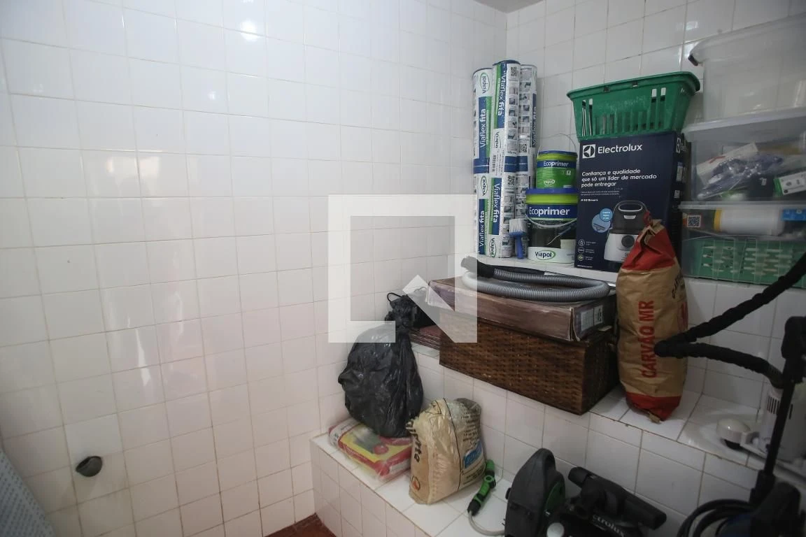 5-bedroom house with a bathtub in Rio de Janeiro — photo 81