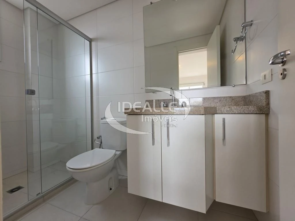 164 m² apartment with 3 bedrooms and a private suite — photo 16