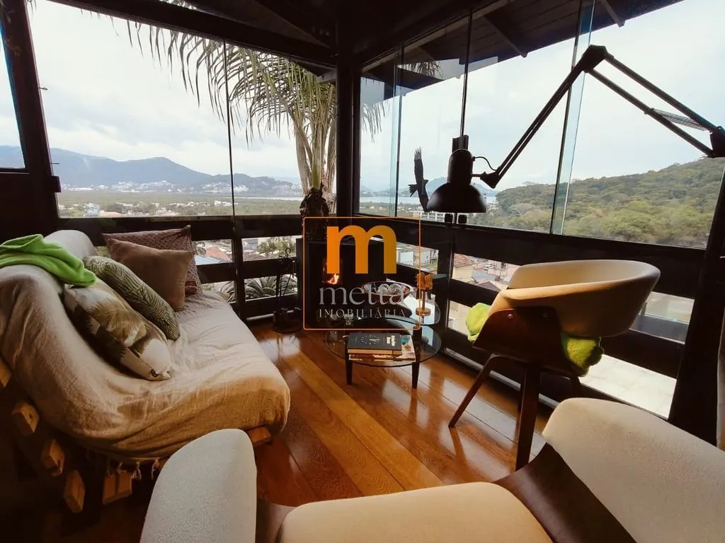 Меблированный дом с 2 спальнями, 3 ванными и 400 м² — photo 63