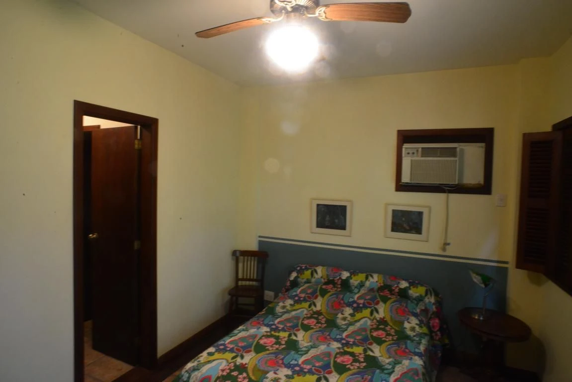 Casa mobiliada com 6 quartos e 5 suítes, com jardim — photo 84