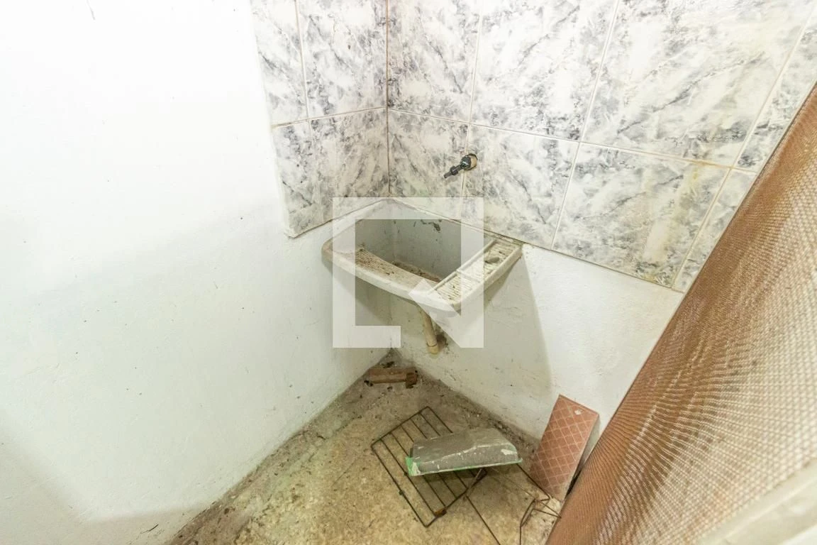 Casa sem mobília com 3 quartos e 3 banheiros — photo 46