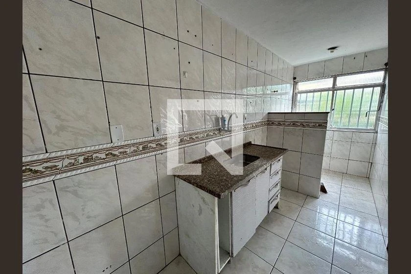 Unfurnished apartment with 2 bedrooms and gas water heater — photo 38