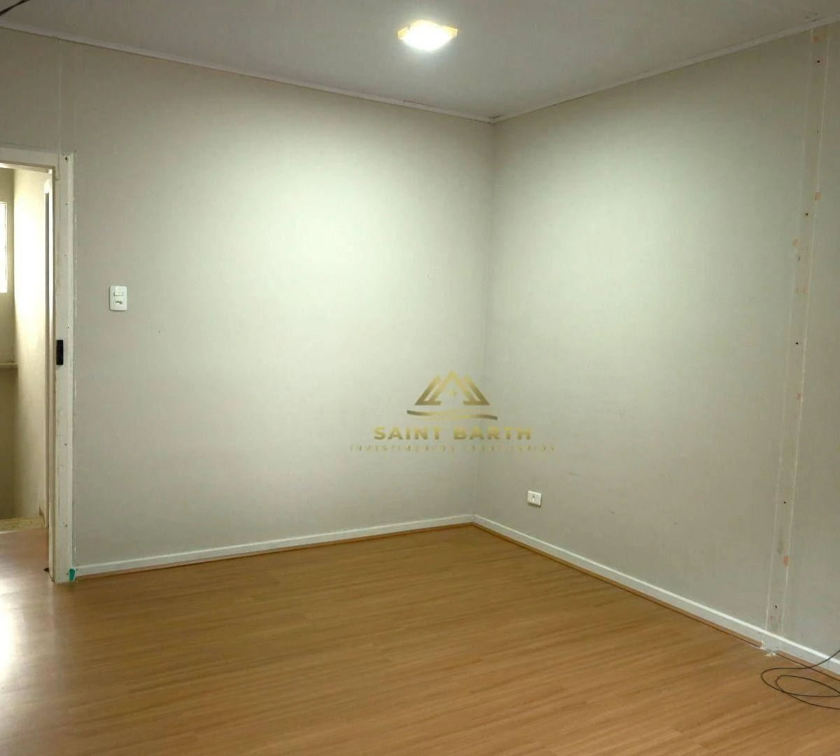 Дом без мебели: 3 спальни, 4 ванные, участок 432 м² — photo 23