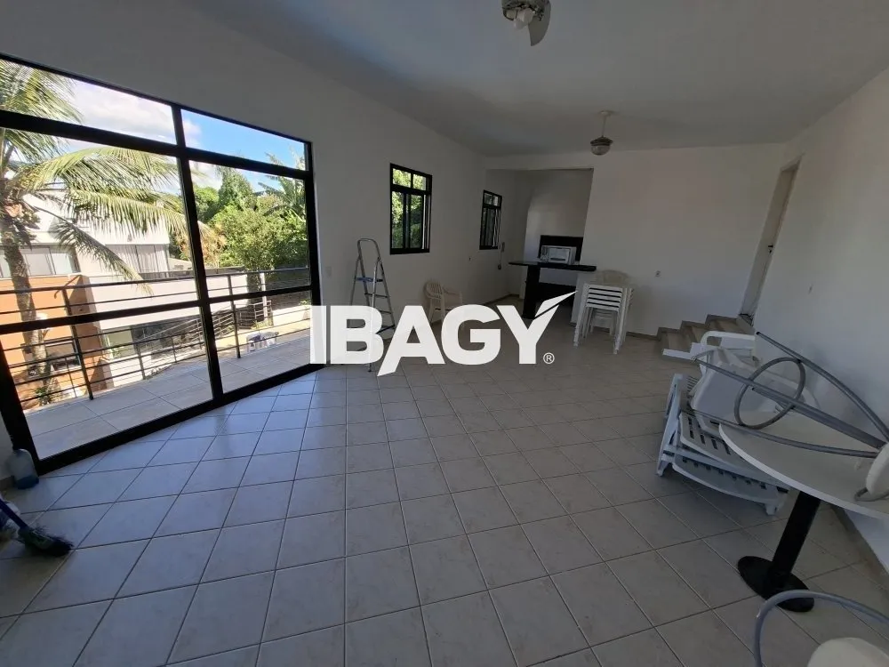 Квартира с 2 спальнями и кухней open-plan и 1 местом — photo 10