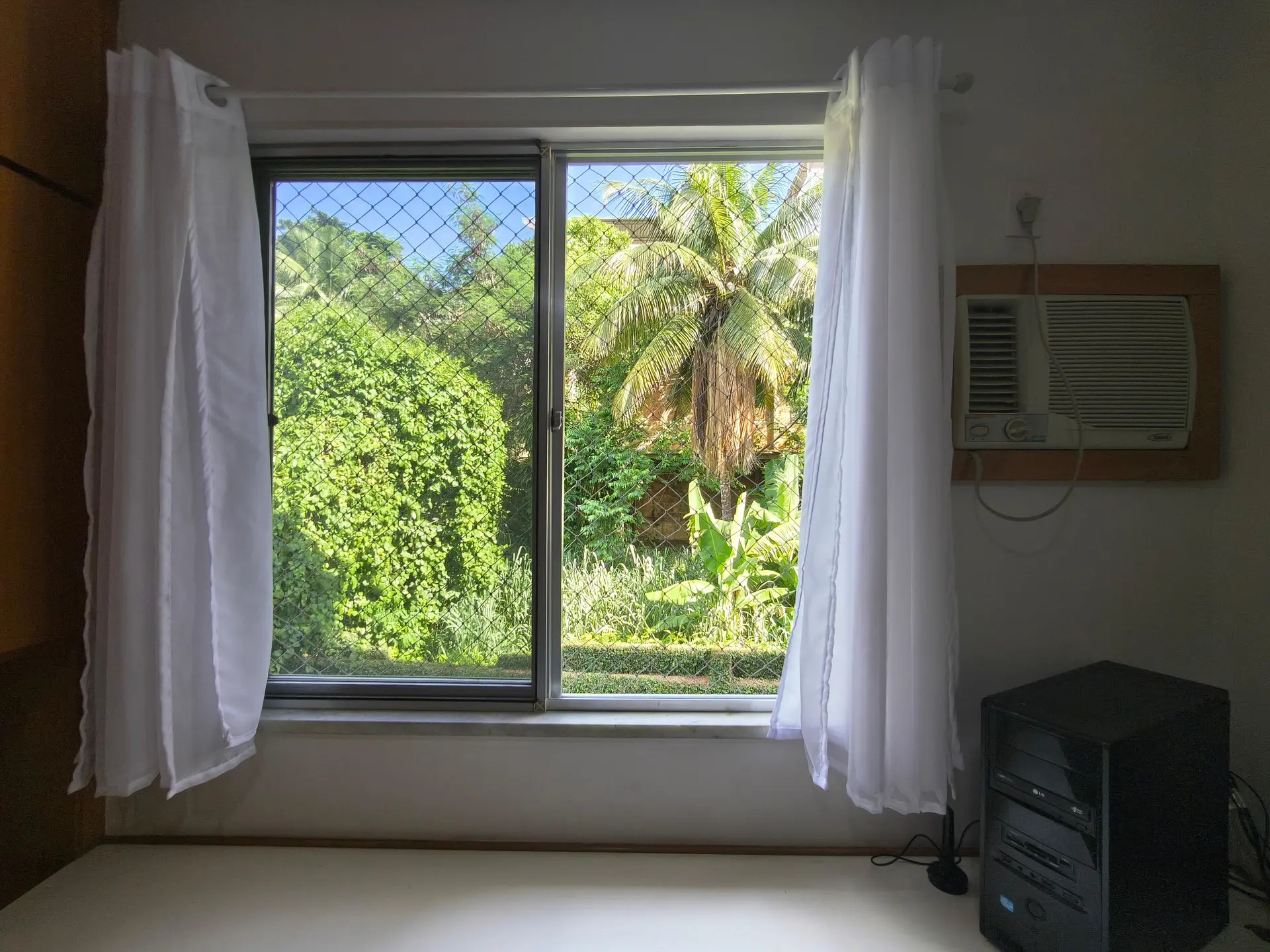Apartamento amueblado con 3 dormitorios y balcón — photo 20