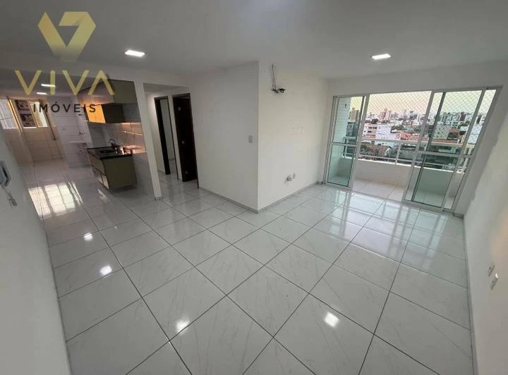 Apartamento de 3 dormitorios con 83 m² y 2 plazas