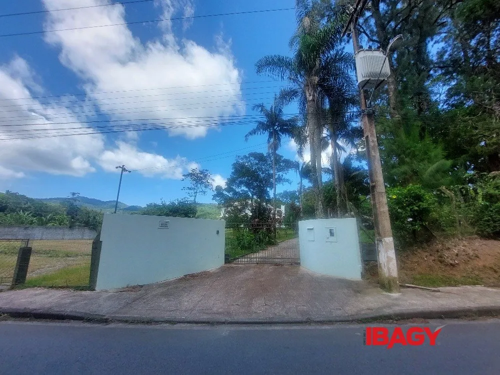 Furnished house with 5 bedrooms on 5200 m² — photo 7