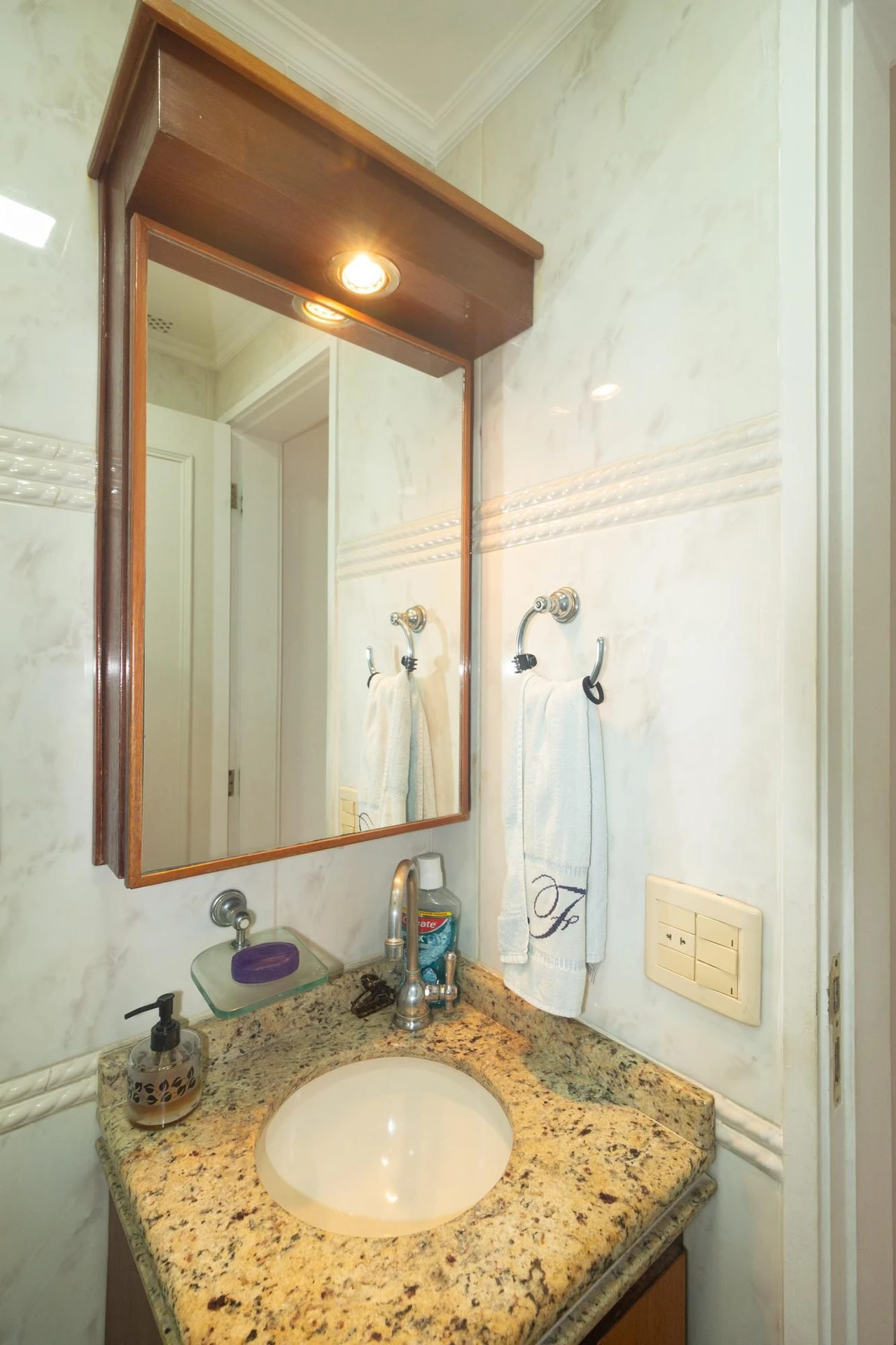 47 m² apartment with a washing machine and a home office — photo 33