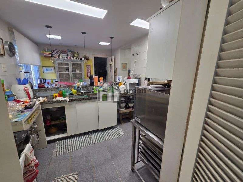 Casa mobiliada com 3 quartos e 280 m², sem vaga de garagem — photo 12