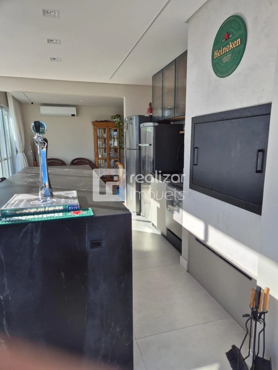 Private pool in a 4-bedroom apartment, 168 m² — photo 9