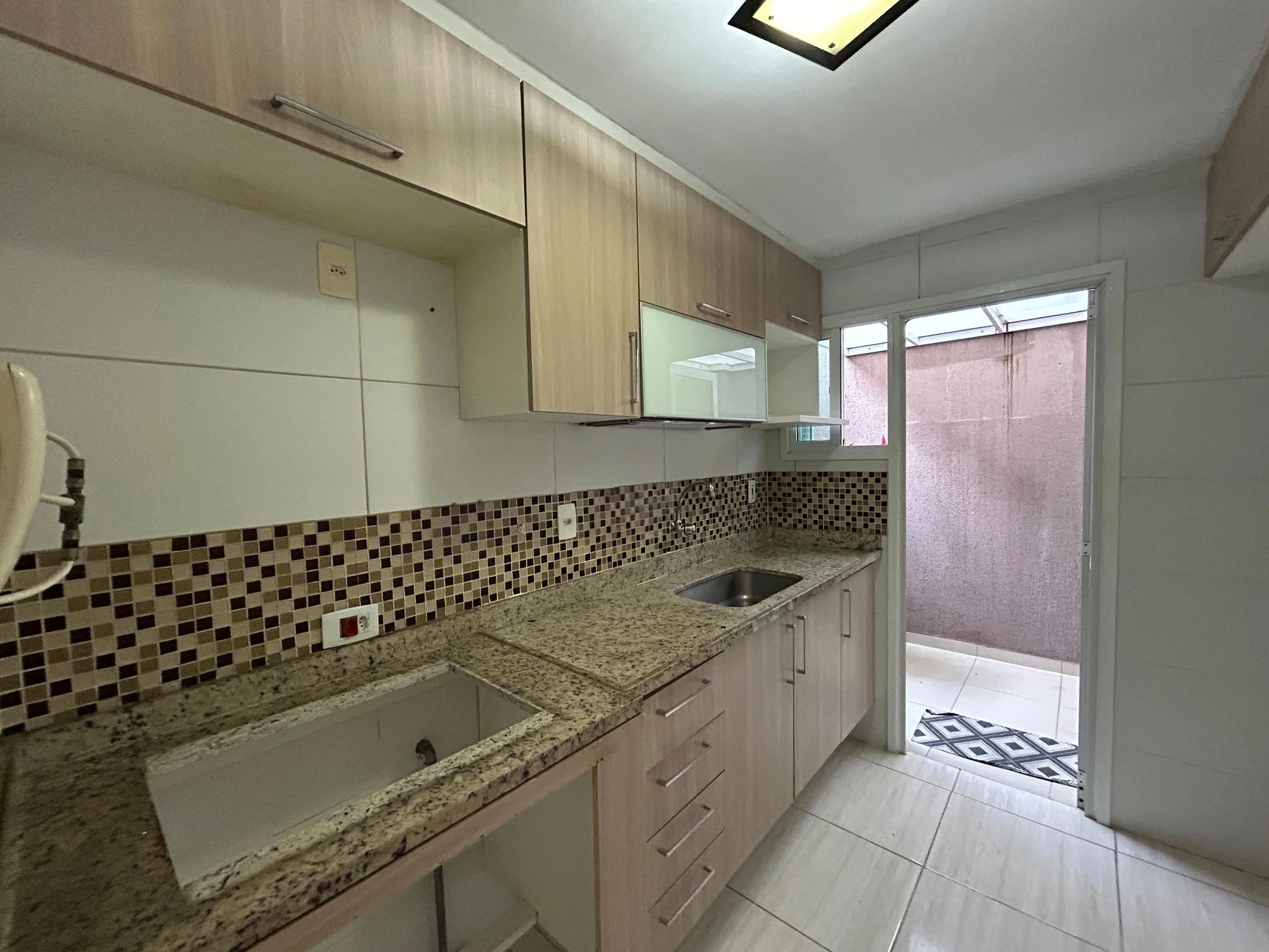 House, 96 m², with a grill on the balcony — photo 2