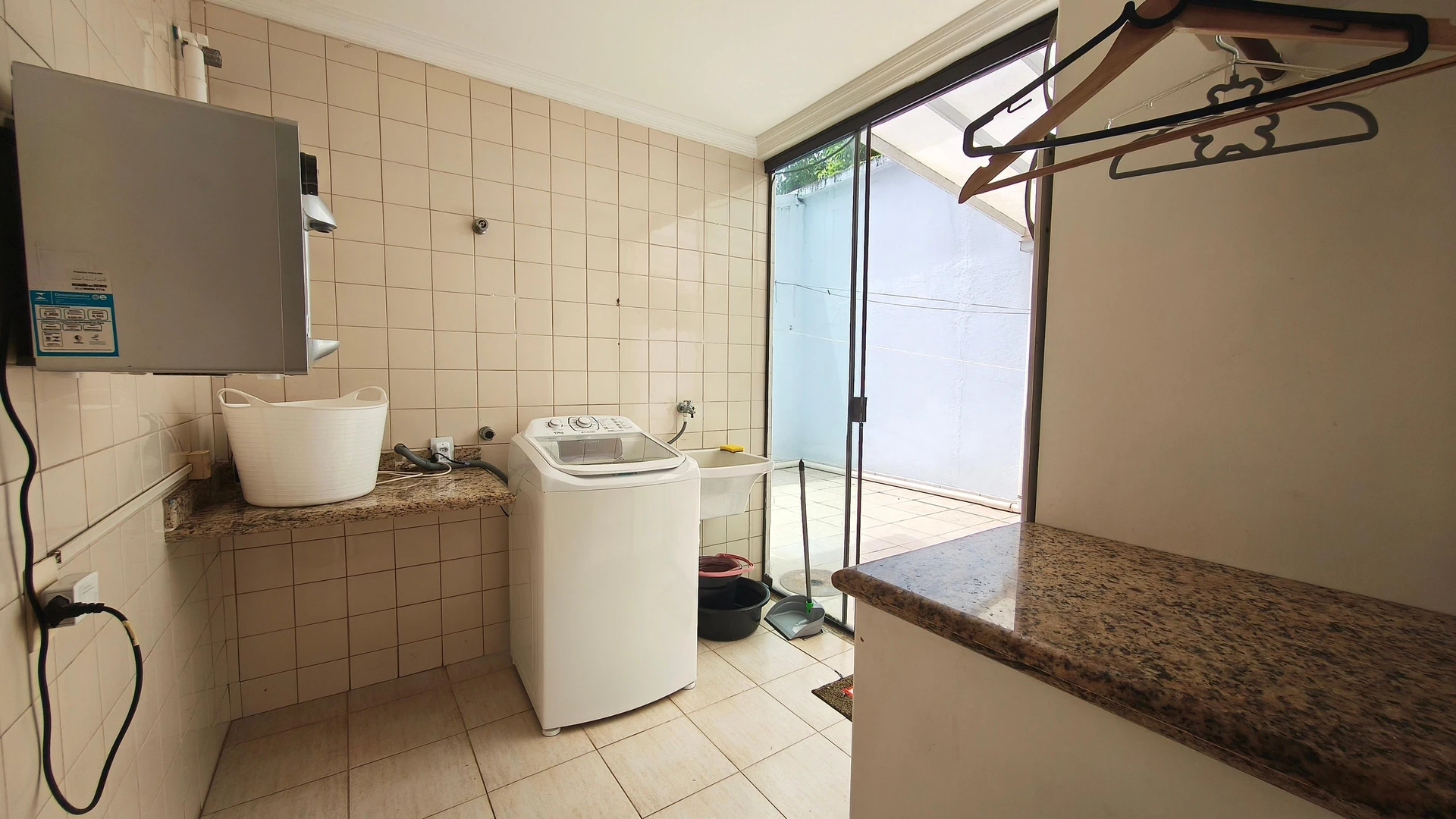 5 quartos e varanda gourmet: casa de 290 m² — photo 41