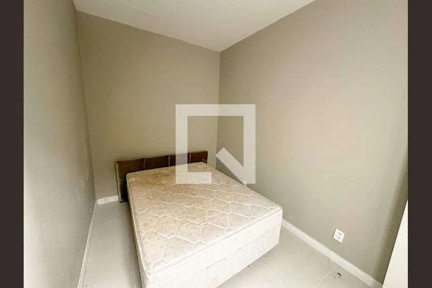 Casa de 2 dormitorios, 1 con baño propio, 300 m² — photo 22
