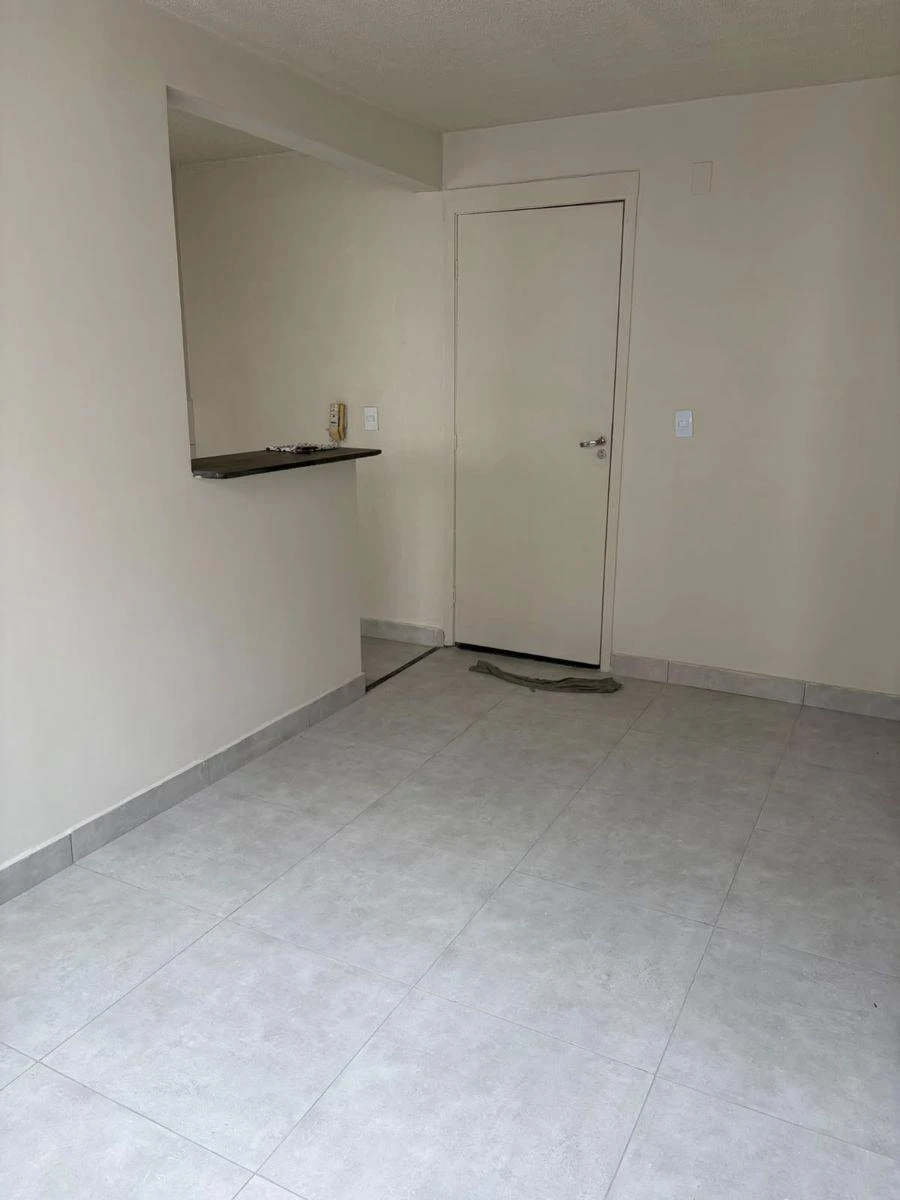 Apartamento de 55 m² con 2 dormitorios y cocina abierta — photo 7
