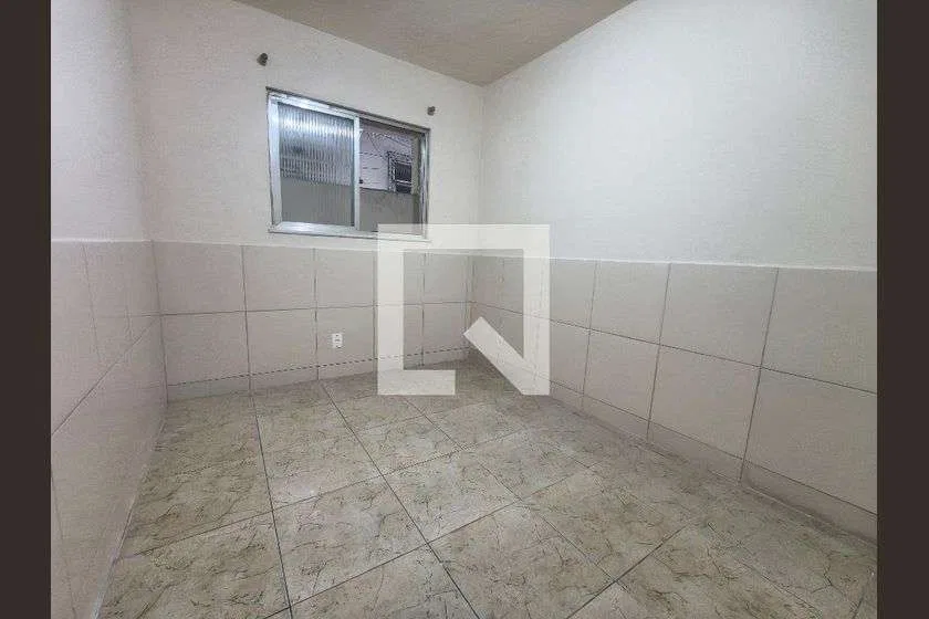 1-bedroom house with a separate, closed kitchen — photo 8