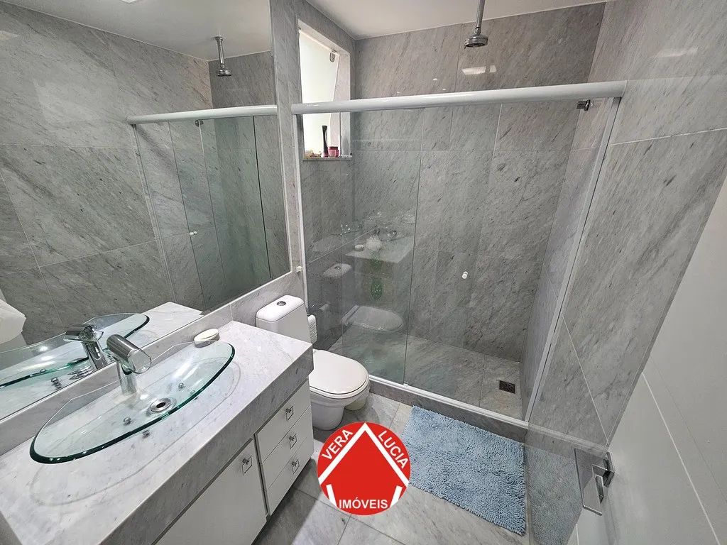 Furnished 600 m² house with 6 en-suite bedrooms — photo 29
