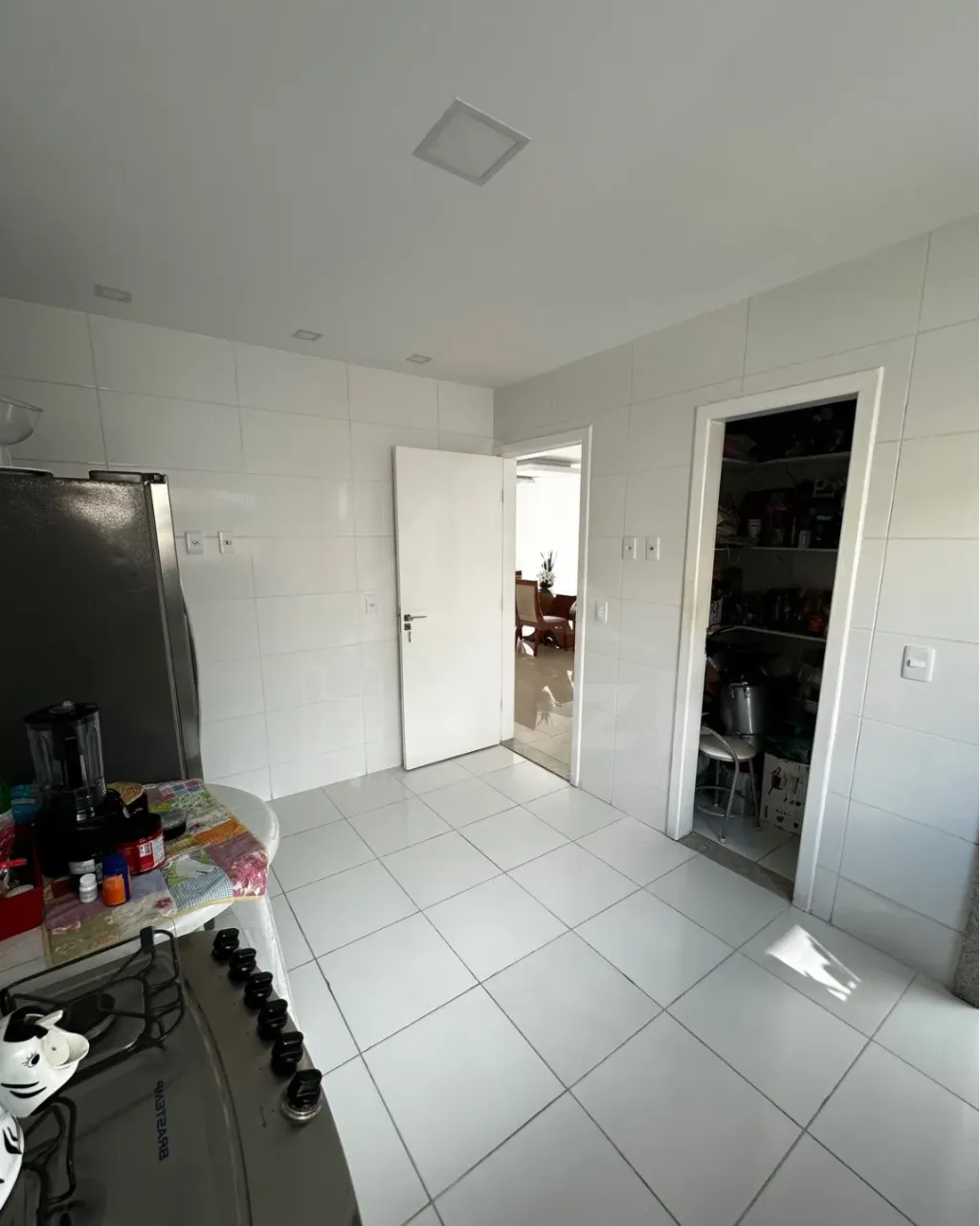 Furnished house with 4 bedrooms and 5 bathrooms — photo 10