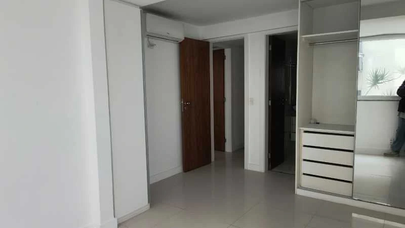 Apartamento de 198 m² com 4 suítes e varanda — photo 7