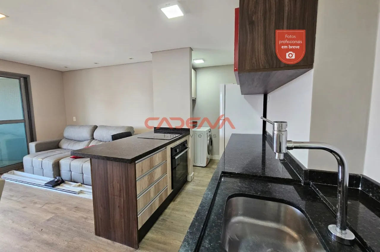 One-bedroom apartment in a building with a coworking space — photo 2