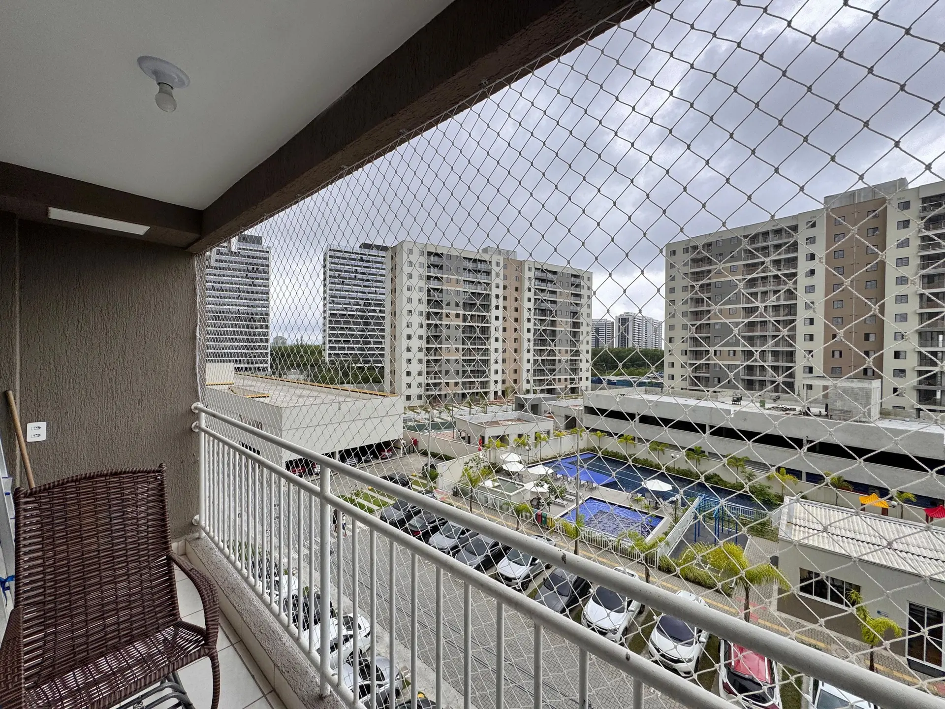 2-bedroom apartment in a building with a sauna — photo 26