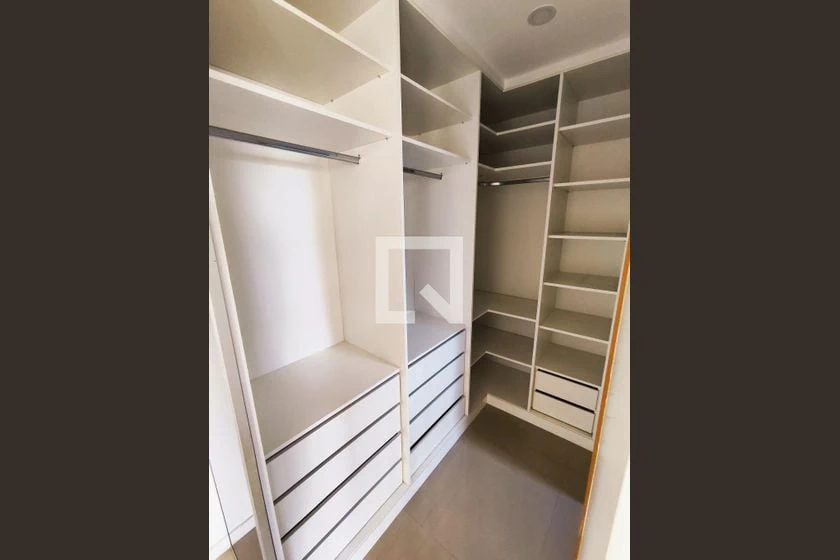 Apartamento mobiliado com 4 quartos e 2 suítes — photo 54