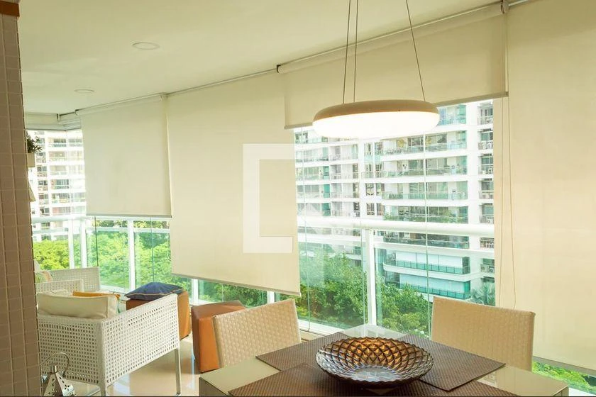3 en-suite bedroom rental with 127 m² and 2 parking spots — photo 2