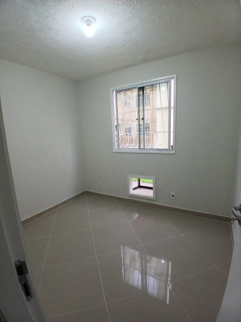 Apartamento de 2 quartos em condomínio com piscina — photo 11