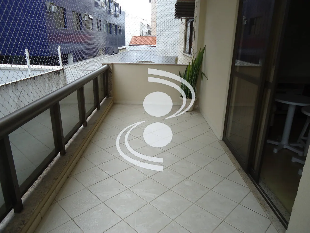 Apartamento, 63 m², com piso de madeira ou laminado — photo 2