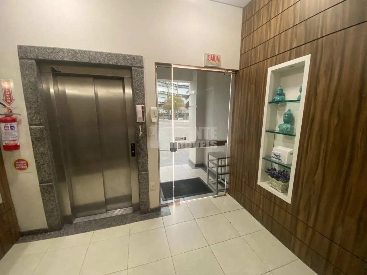 Duplex penthouse with 2 bedrooms, 2 parking spaces — photo 32