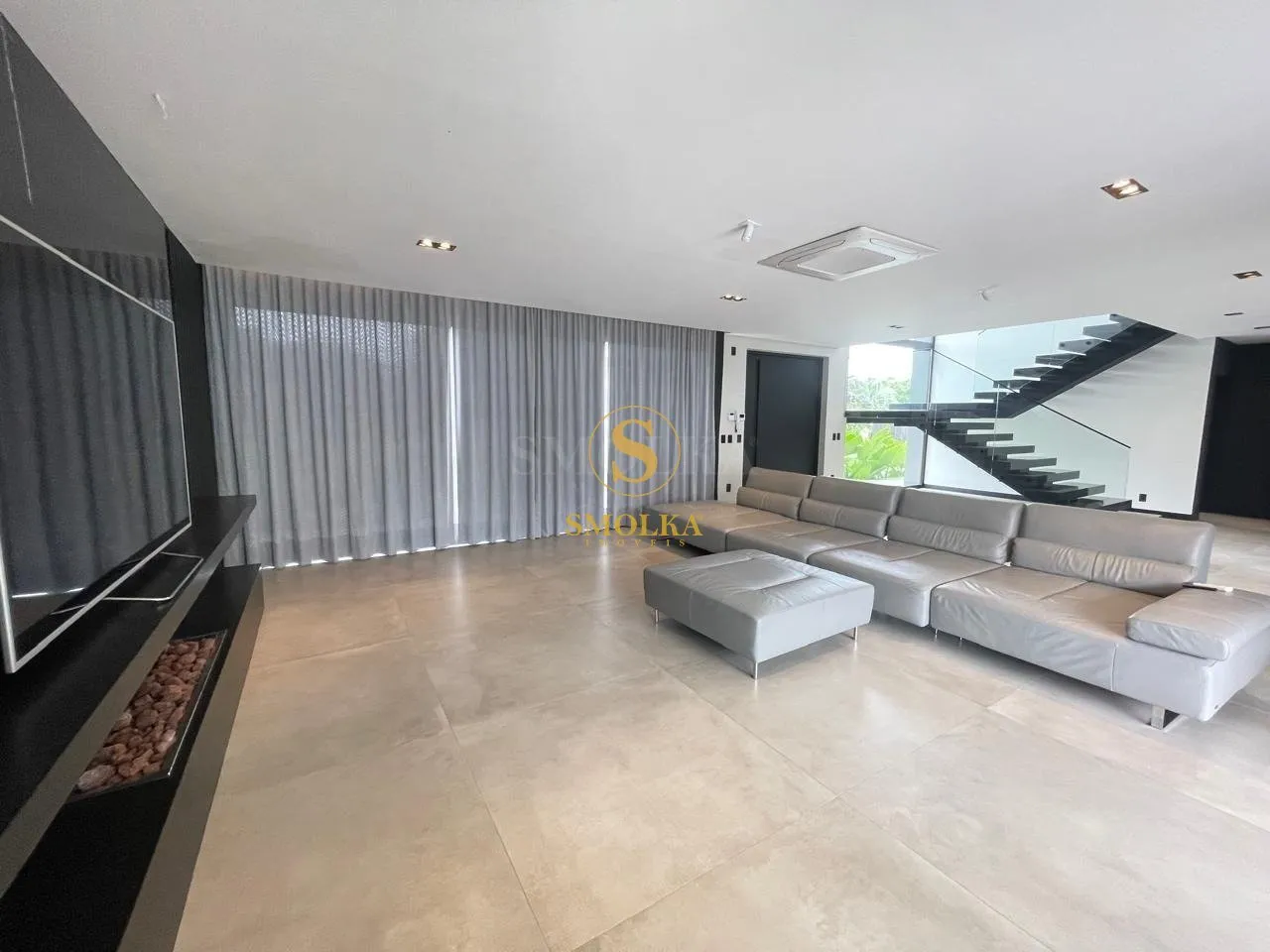 Меблированный дом 645 м² с 5 спальнями и 7 санузлами — photo 31
