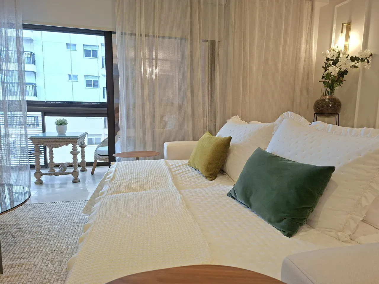 2-bedroom apartment in a building with a sauna — photo 33