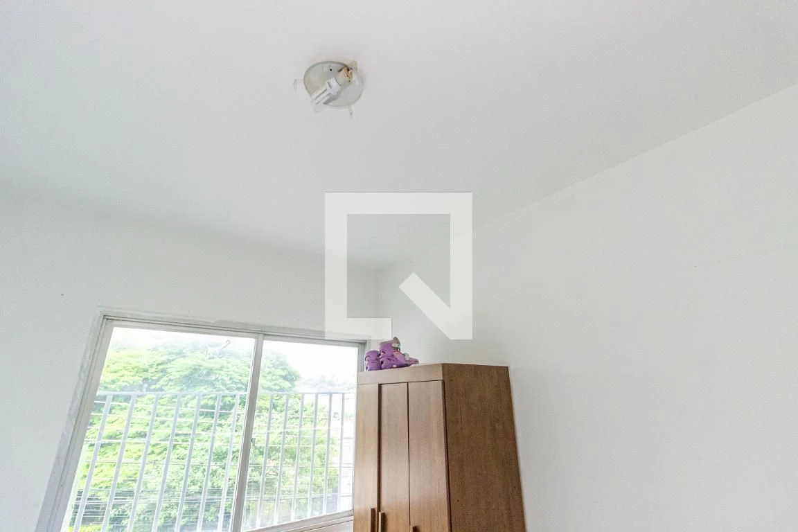Furnished apartment with 2 bedrooms and a balcony — photo 25