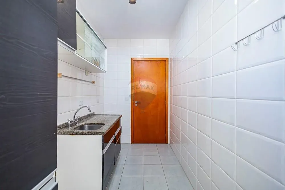 3-bedroom rental apartment with 96 m² and 1 parking — photo 15