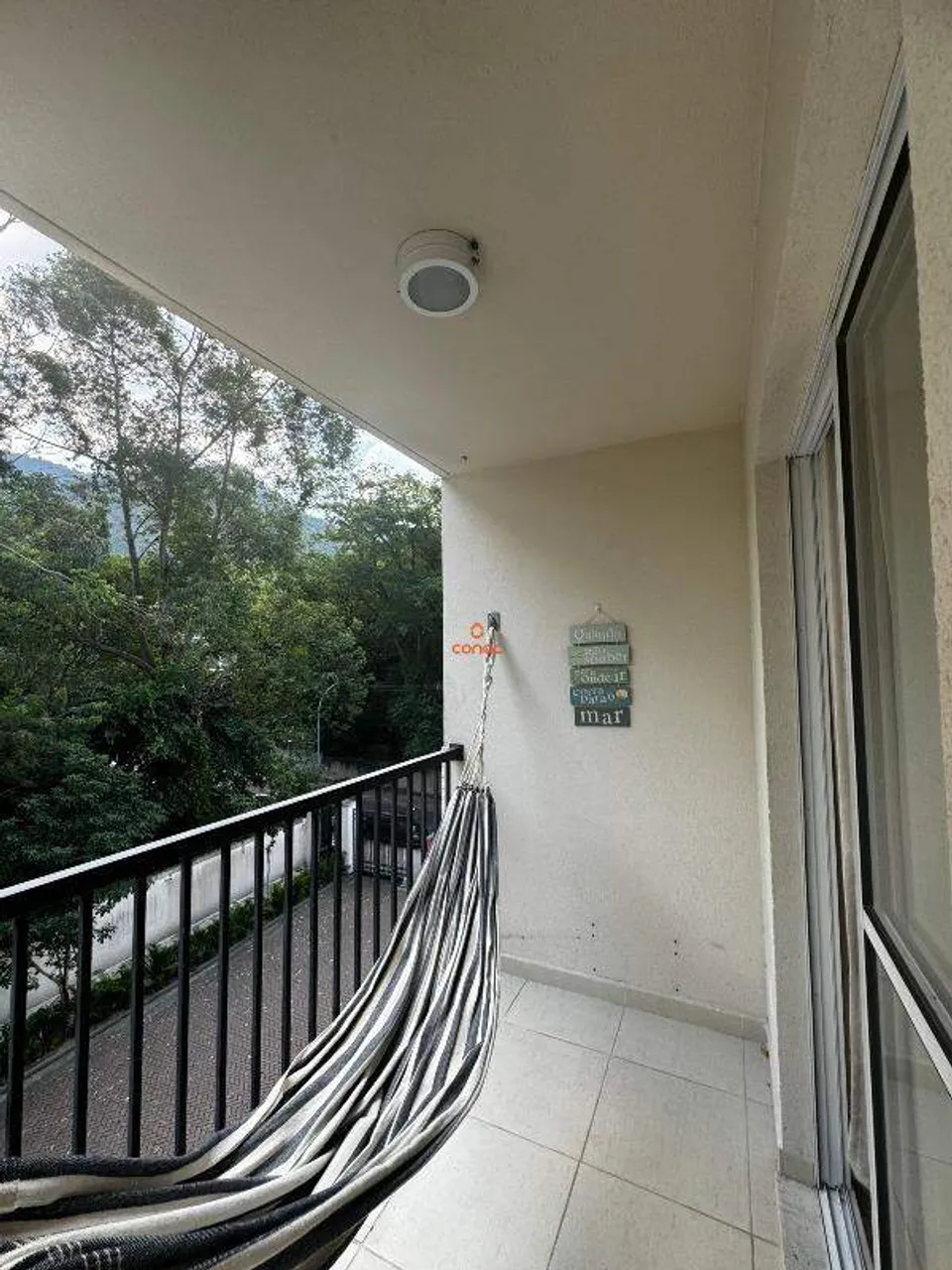 Apartamento com 3 quartos e cozinha fechada com fogão a gás — photo 4