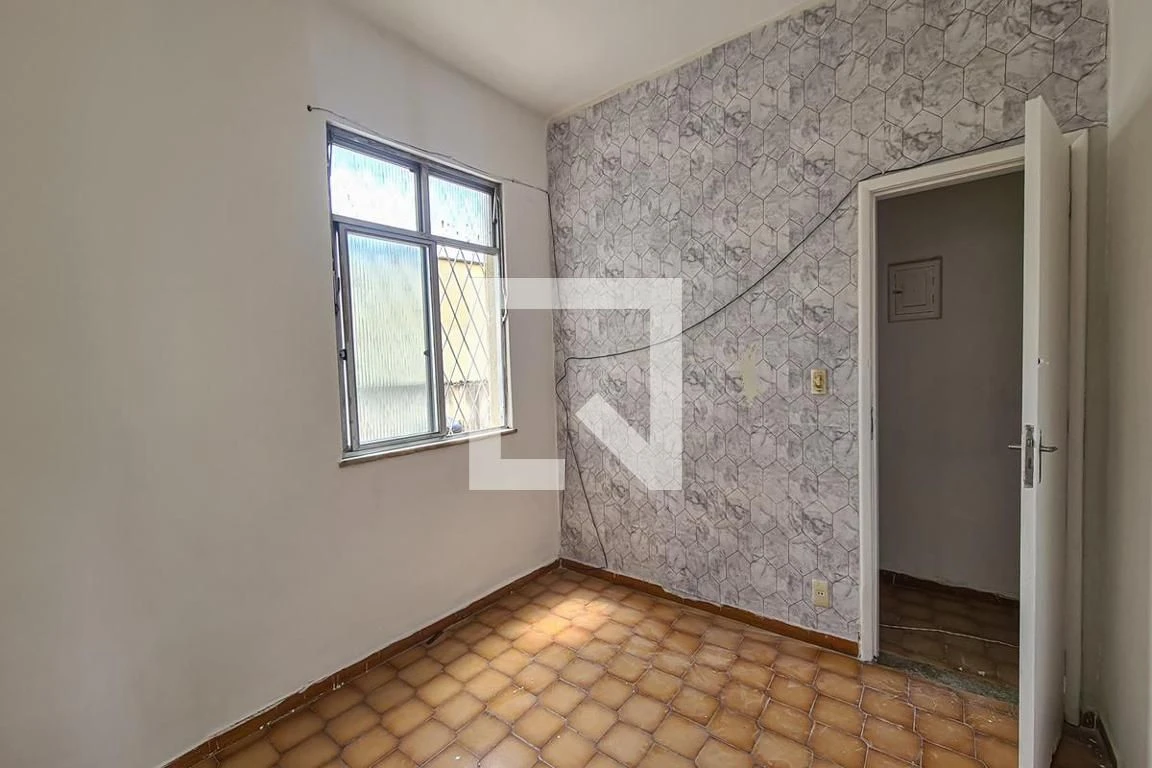 House with 3 bedrooms, 1 bathroom and 1 parking spot — photo 18